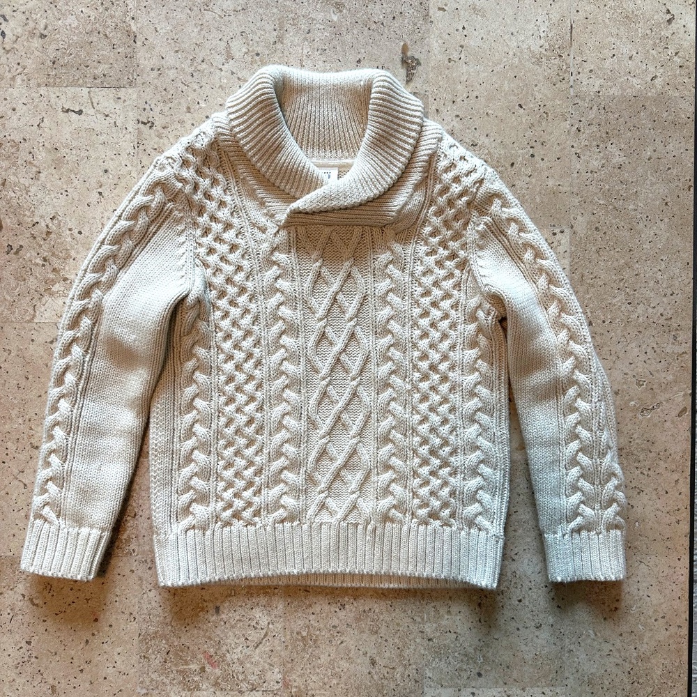 GAP Cable Knit Sweater